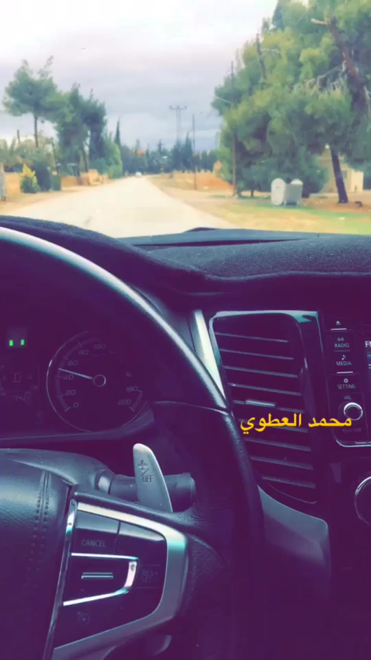 @Moi_123