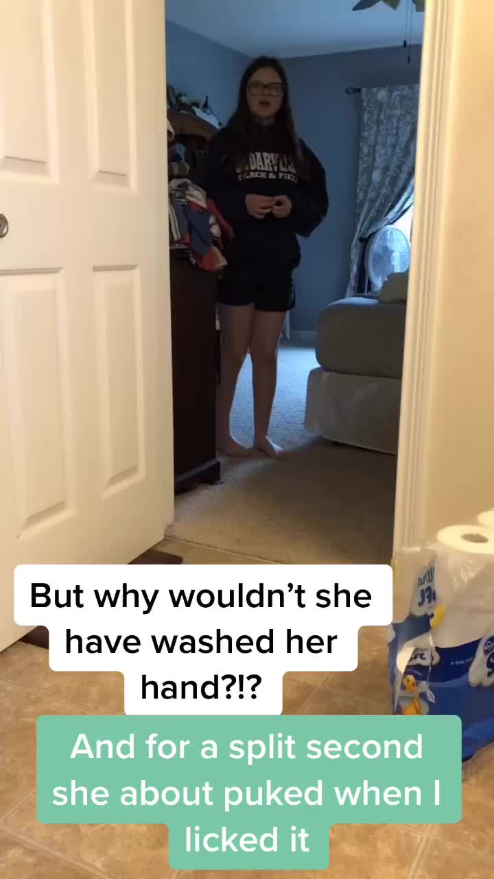 @Emily 'Peacock' Cope