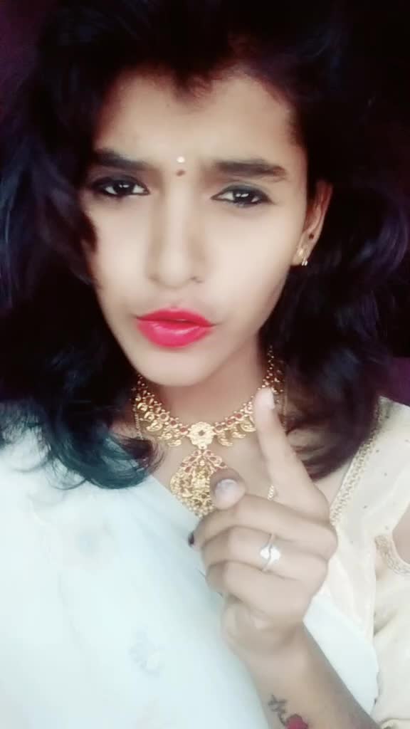 @pravalika🖤