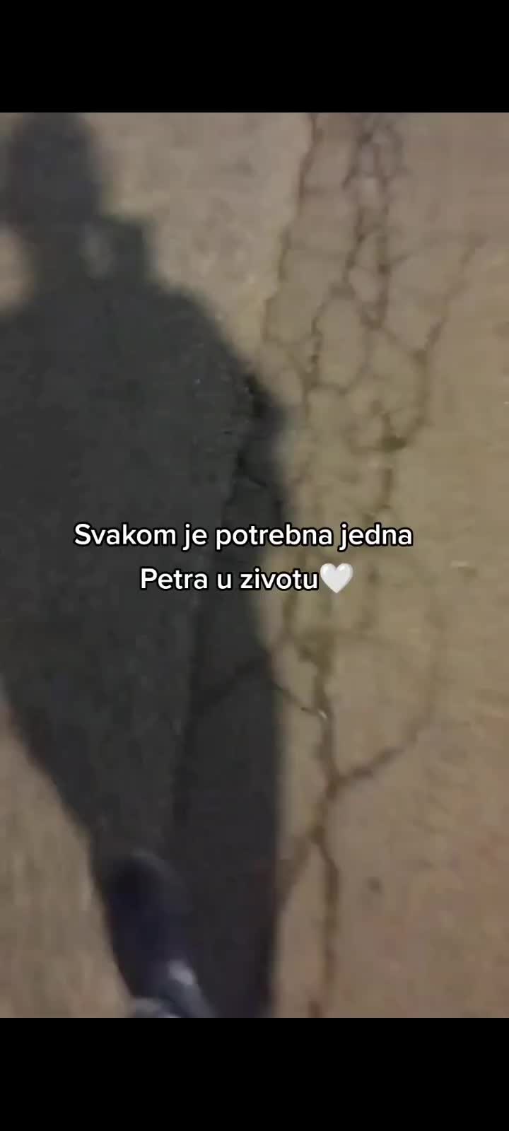 @Luka😶🌫️