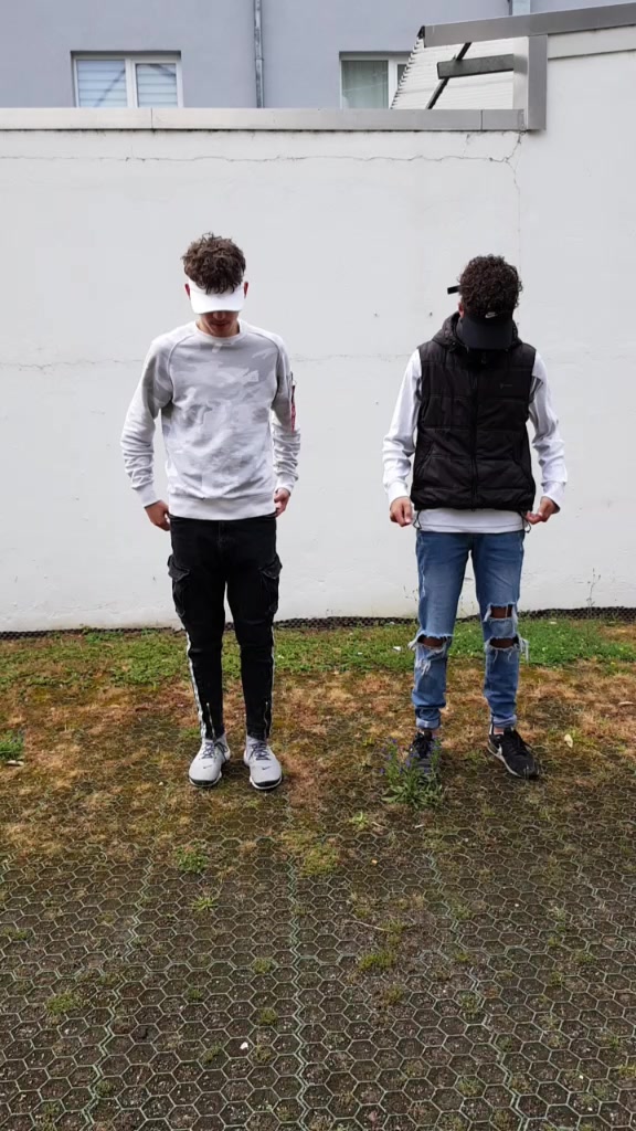 @Einfaachdeema