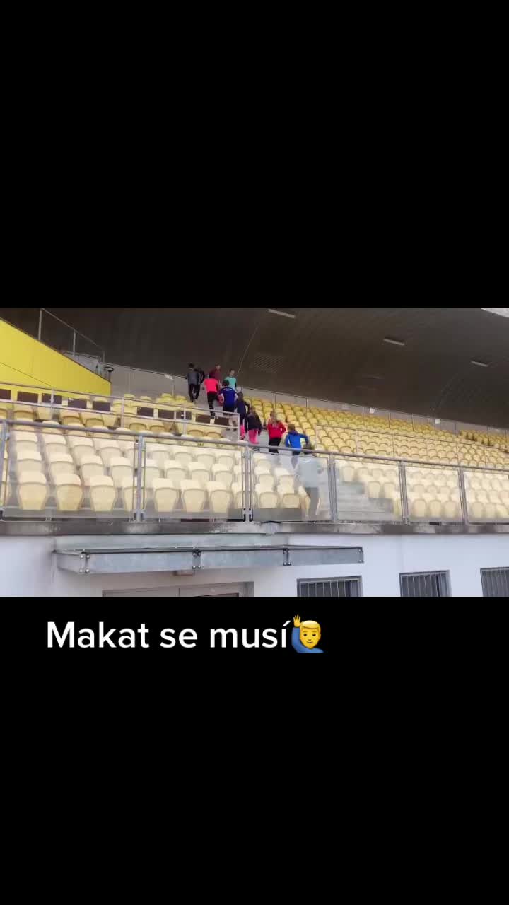 @Jiri Muzik