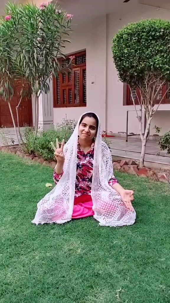 @Kukreja_Dushyal
