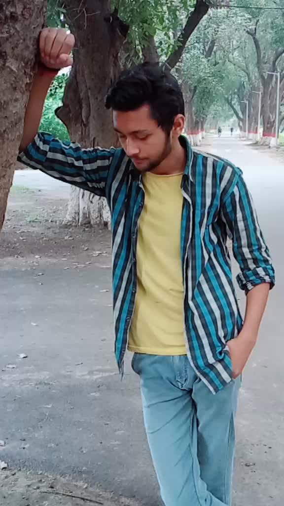 @saroj bhandari👑👑