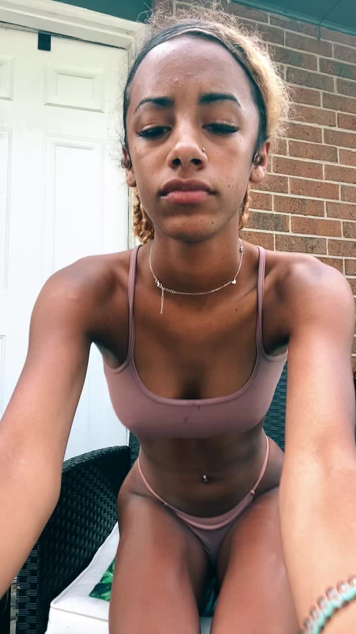 @Queennnkay