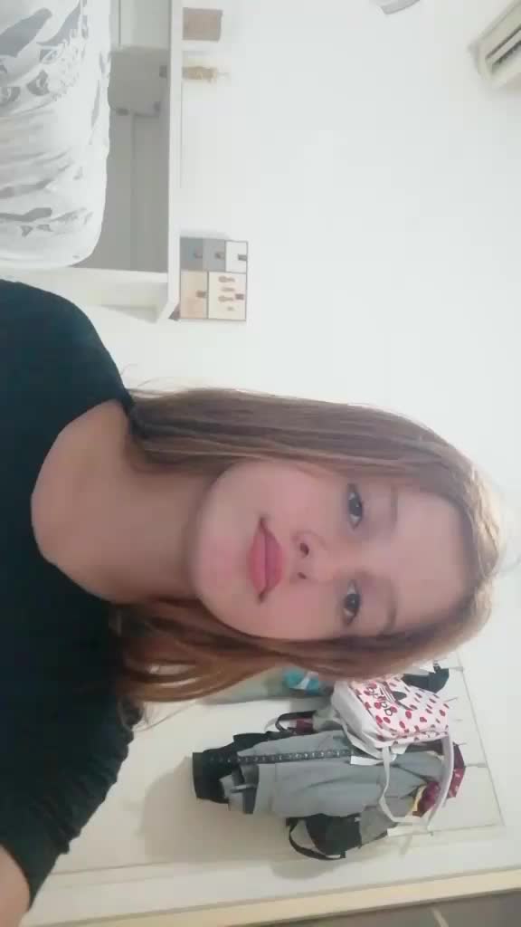 @Ella