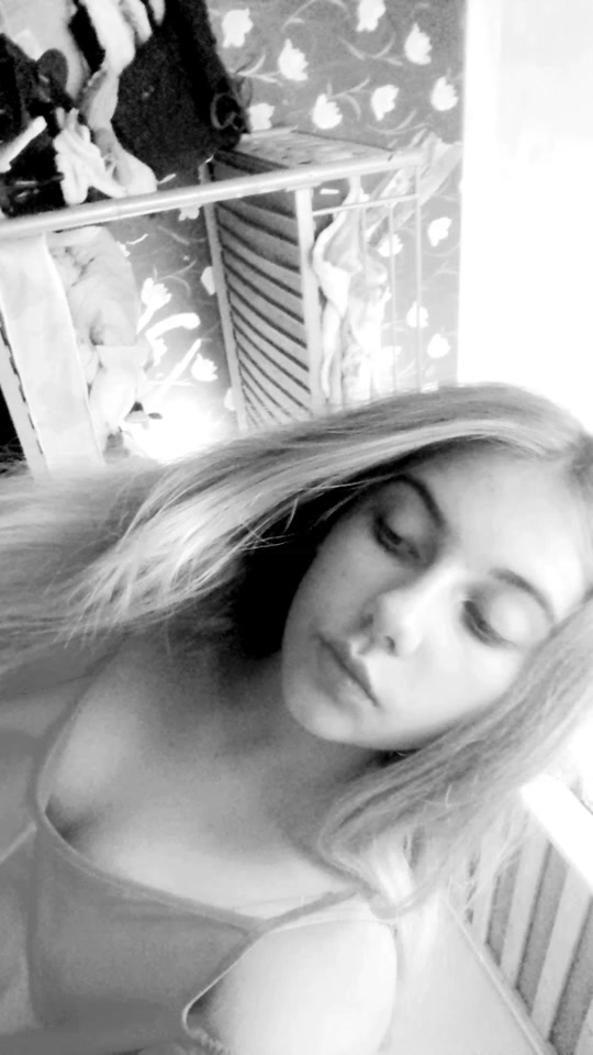 @skyeberringtonx