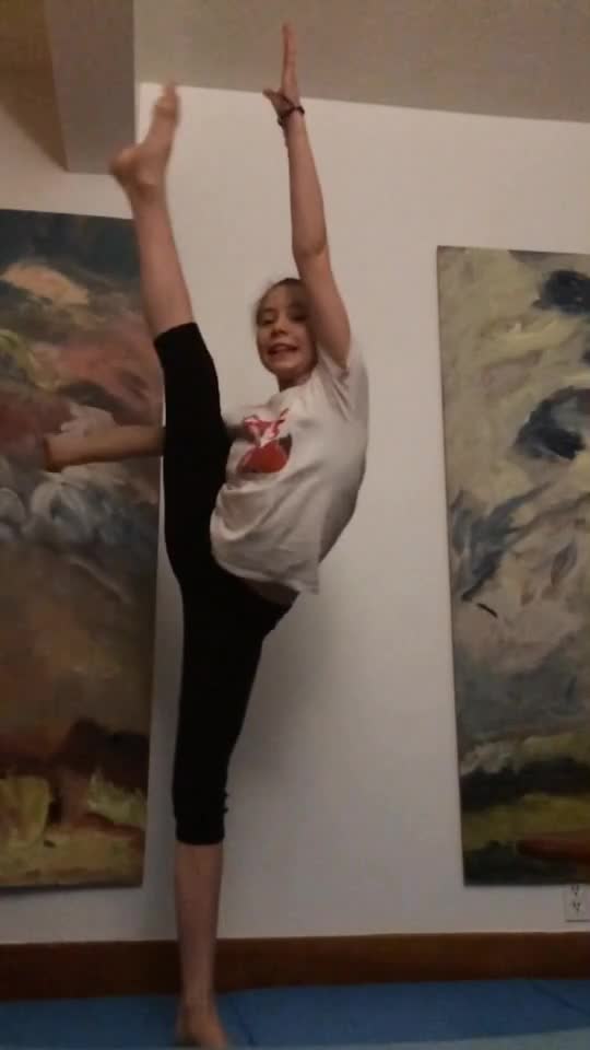 @lydiagymnastics9