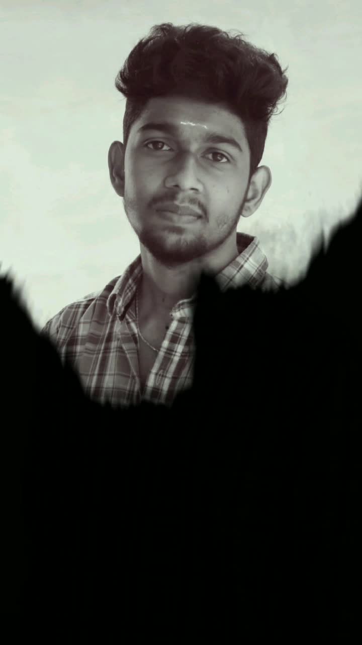 @ViGnEsHvIcKy