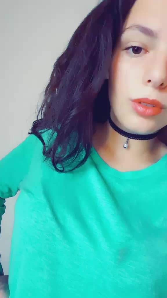 @_.anna._.ly