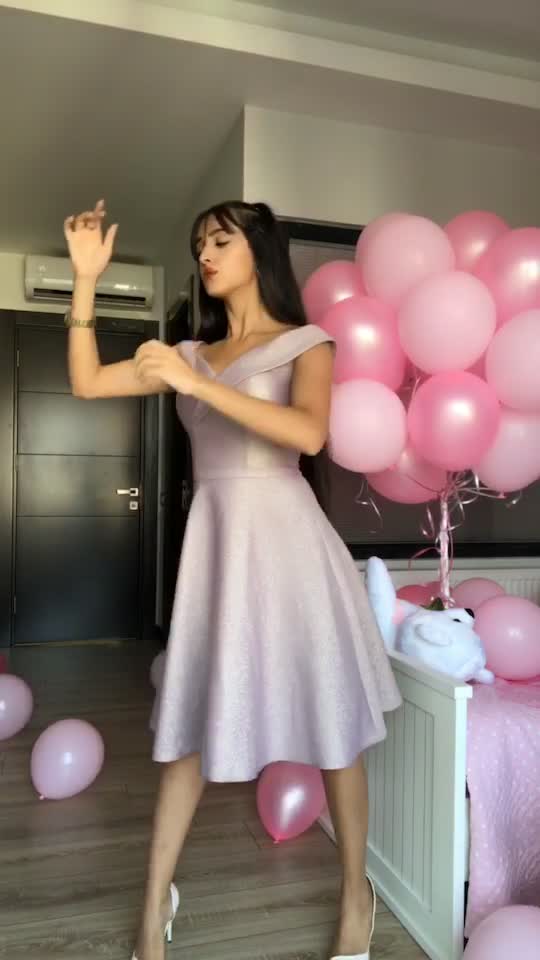 @emelrsho
