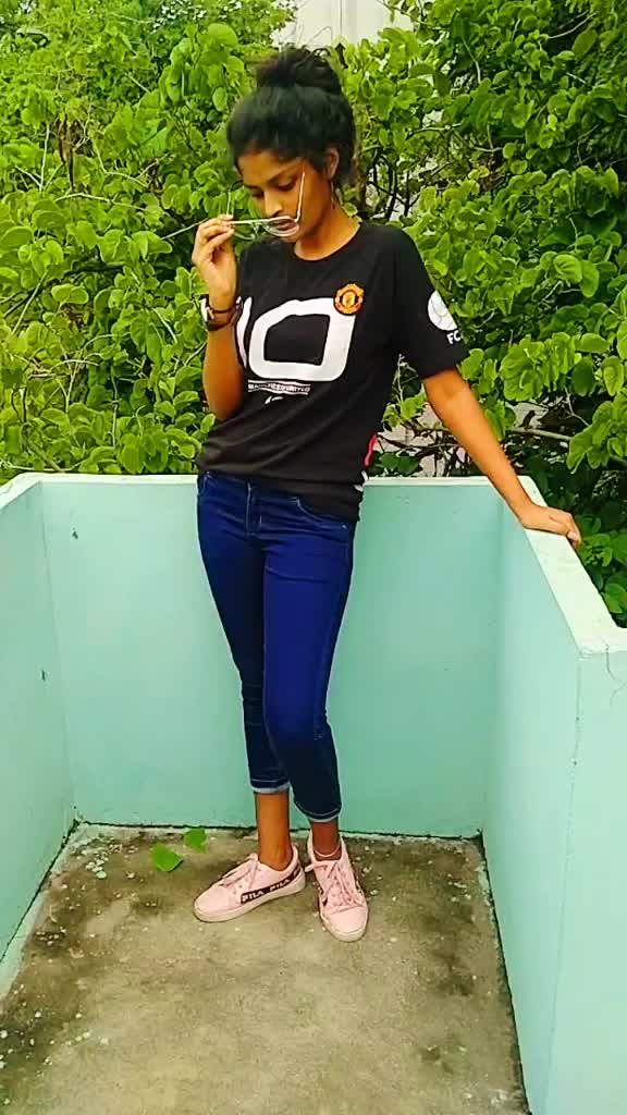 @_valentine_queen