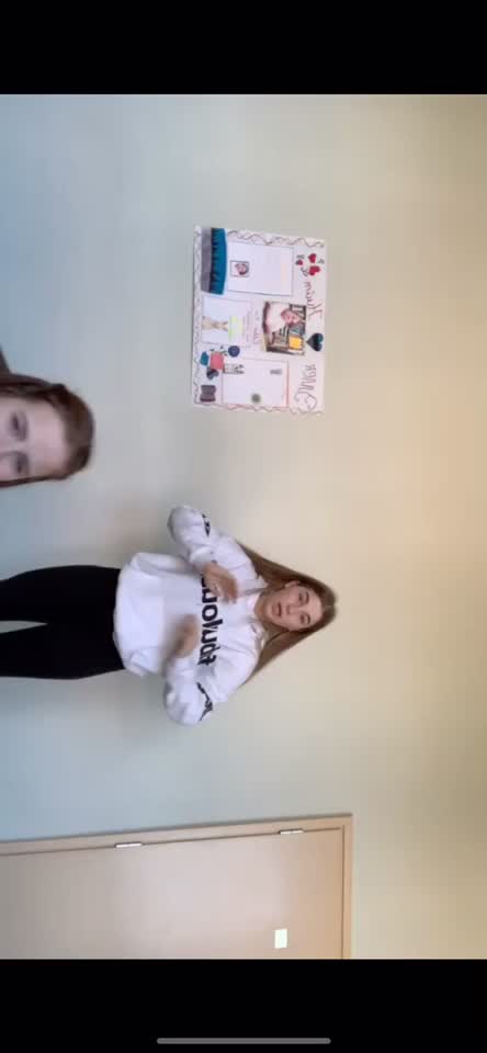 @Дэбилы