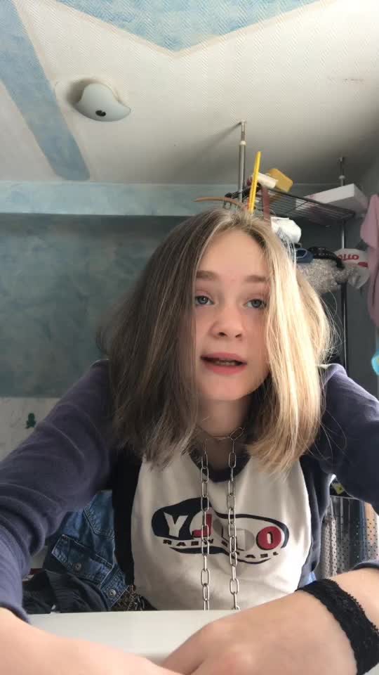 @Emilia 🤙🏻