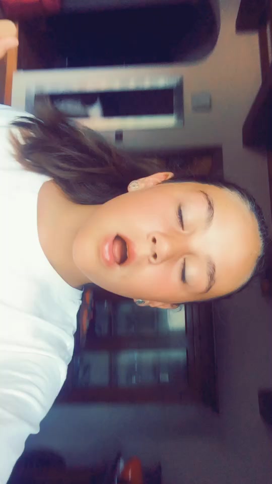 @Helena☘️💕
