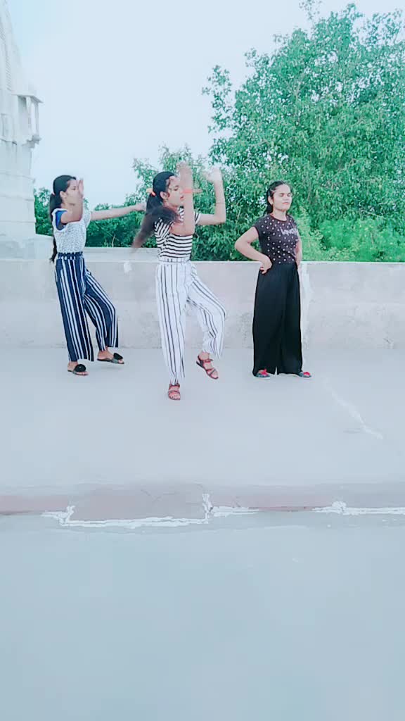 @#sisters#