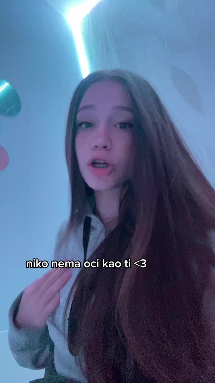 @💗