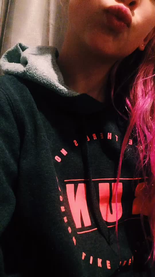 @Blondeeeeeee