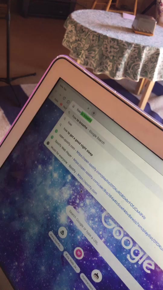 @elizabethrumble