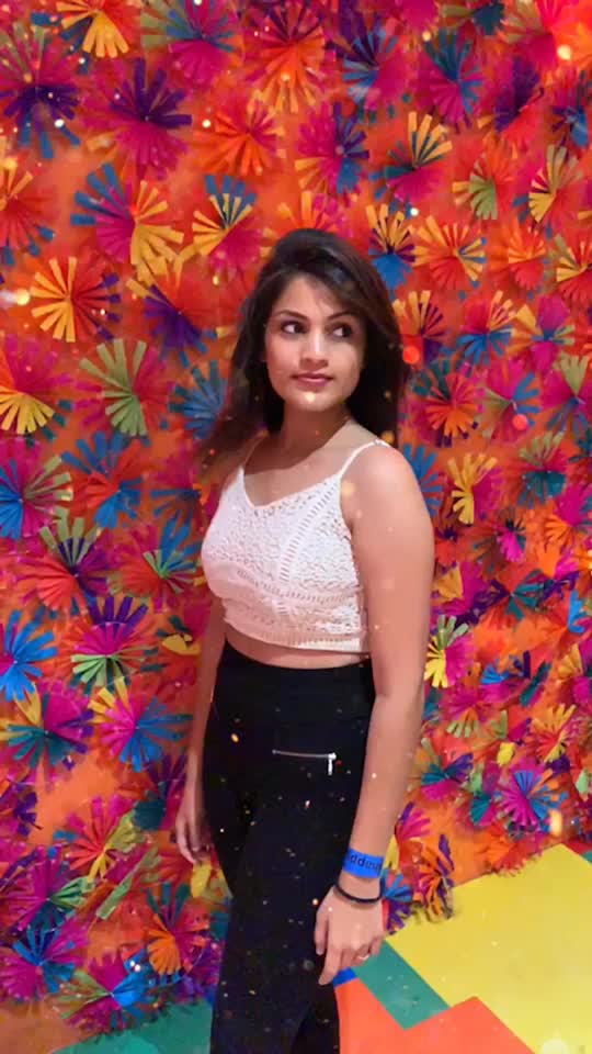 @🦋