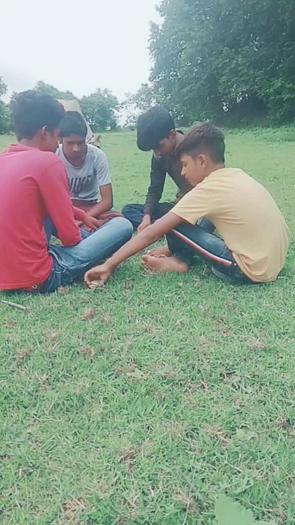 @KHAN04