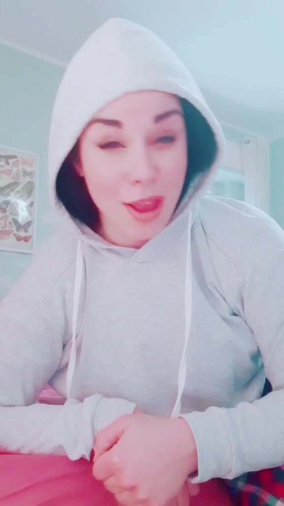 @Franzy_creations