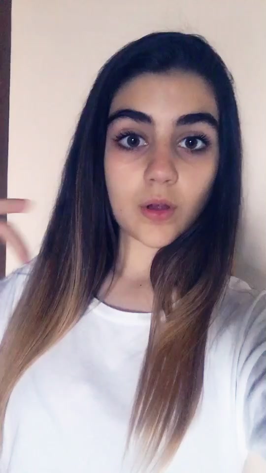 @CARLA🌹