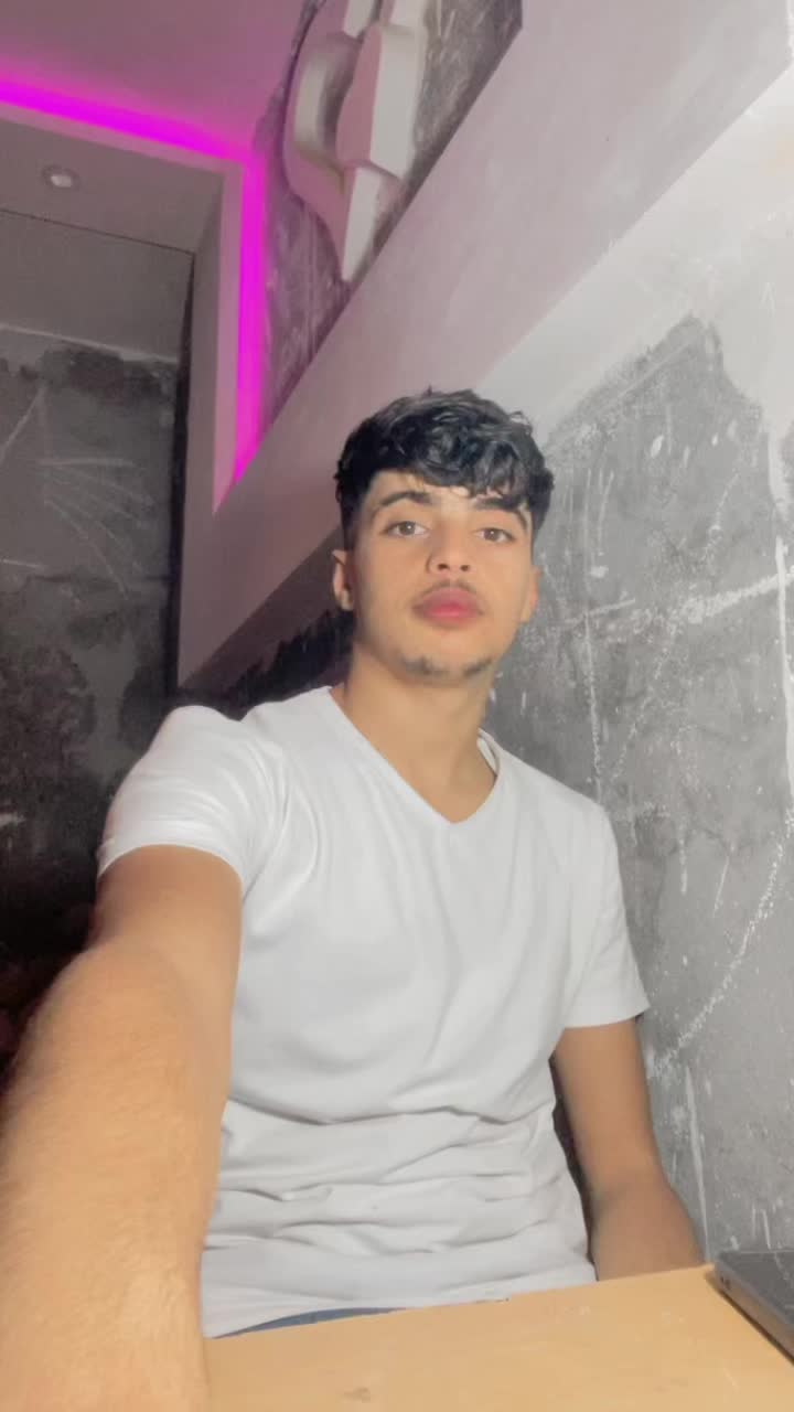 @⚡ Ɱ Ꭺ ℍ Ɱ Ꮻ Ũ 𝕯 💜