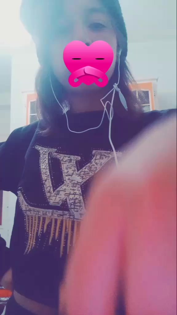 @M&auml;&ntilde; W&auml;L&auml;