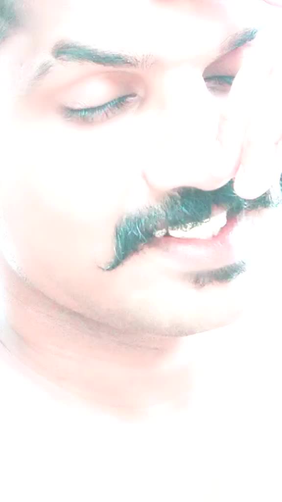 @vivekeswar