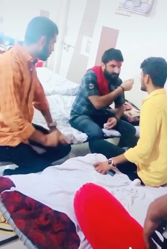 @user99100296160