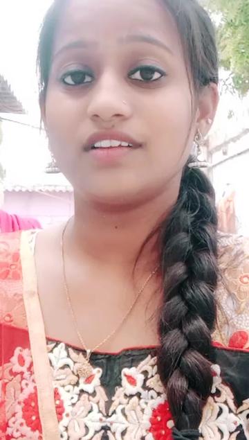 @@---alone---queen👸