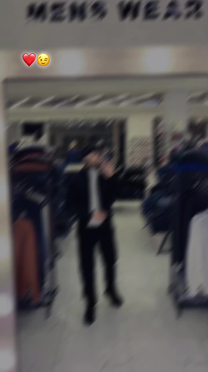 @𝓐𝓵𝓲.𝓐𝓻𝓪𝓫