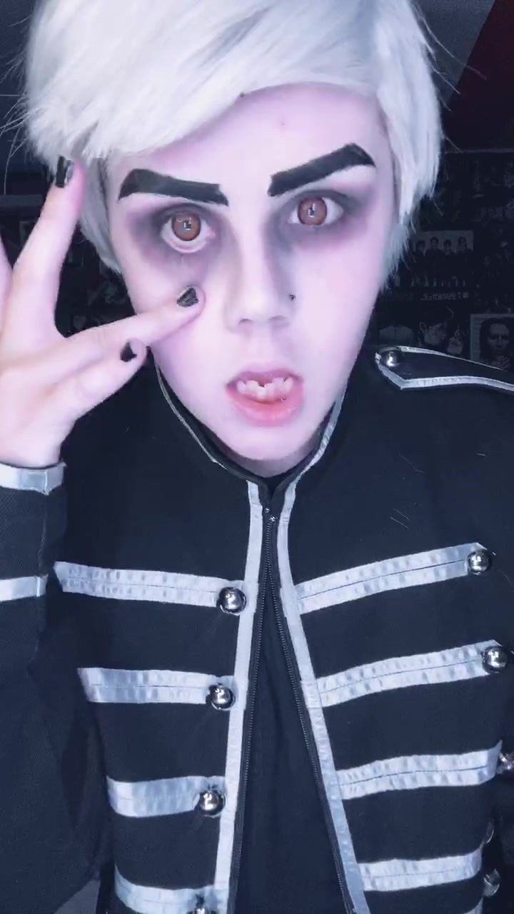 @🖤🐺Pika🐺🖤