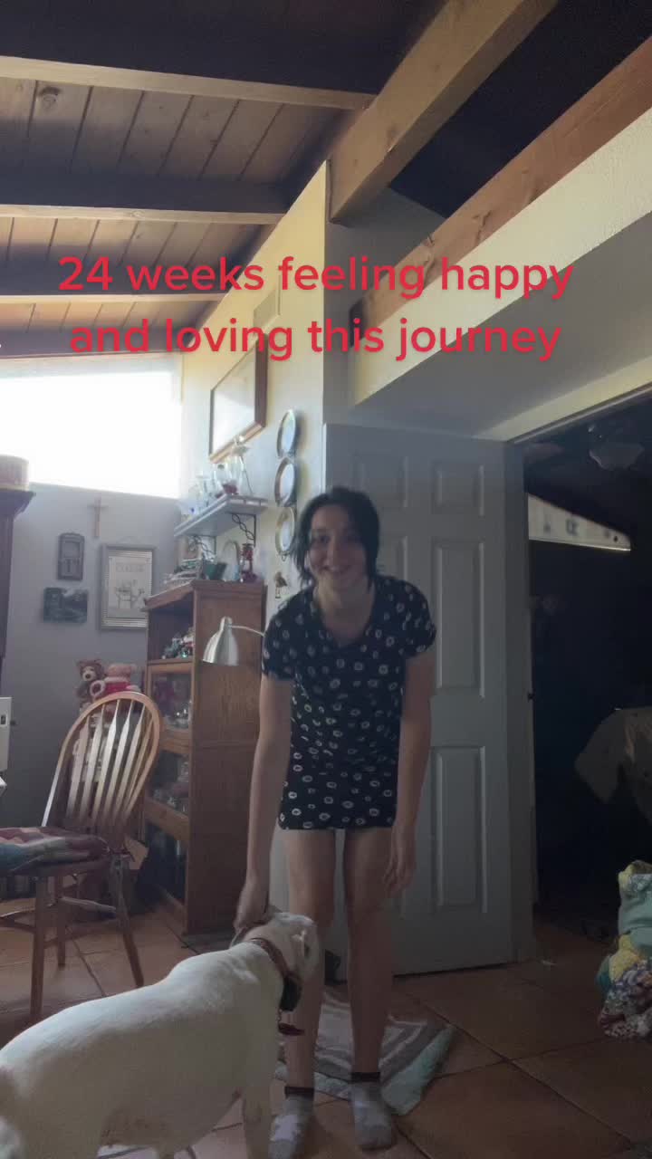 @LizzieG