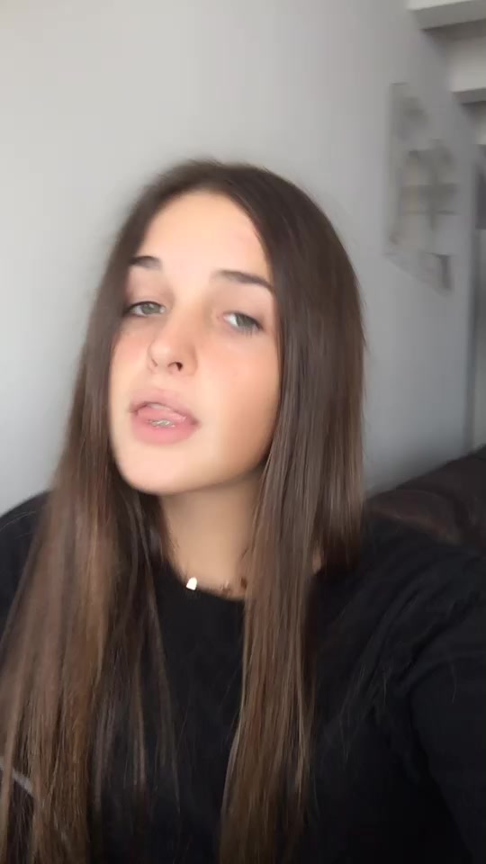 @cami_