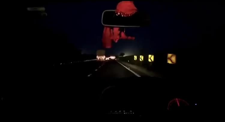 @ÅppłêBøÿ