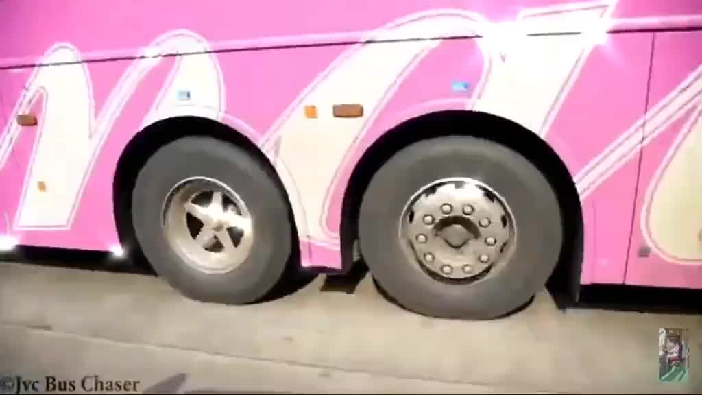 @bus LOVERS