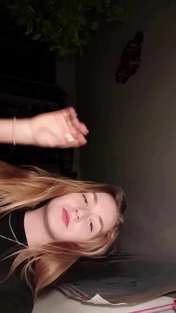 @LARA💋