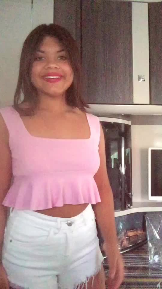 @💞Selena Es👧🏾