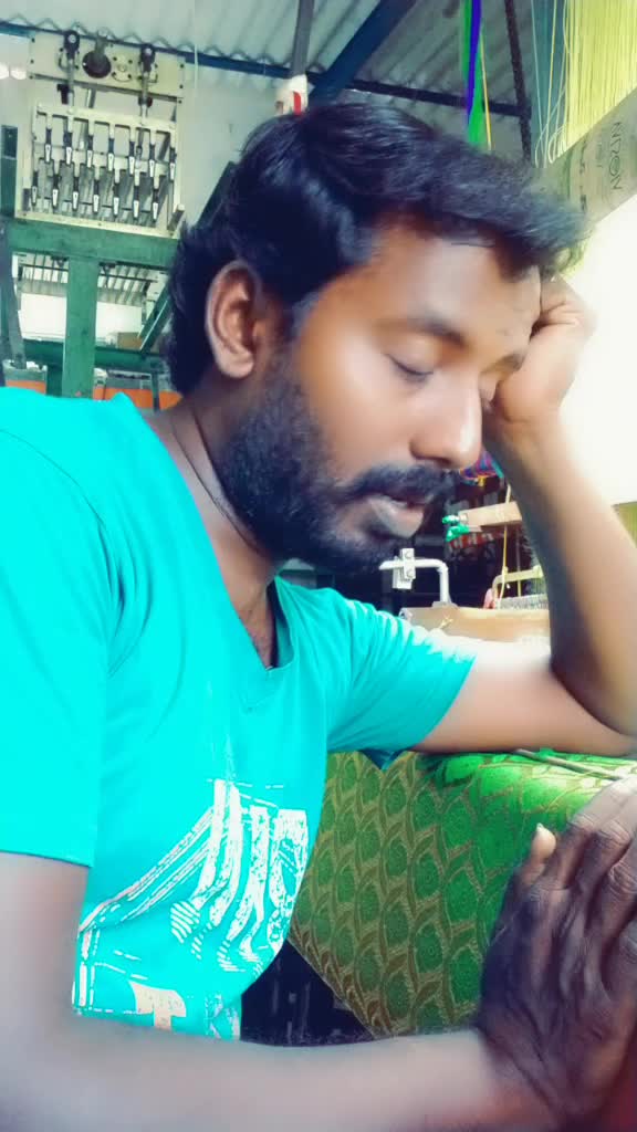 @கிராமத்து பைத்தியம்