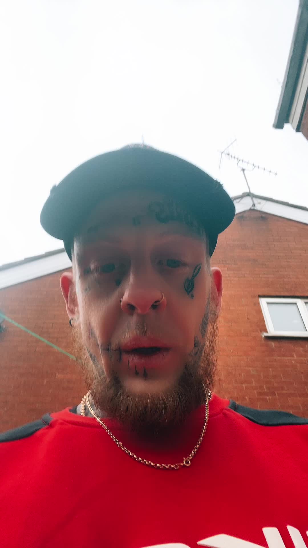 @lukedayus