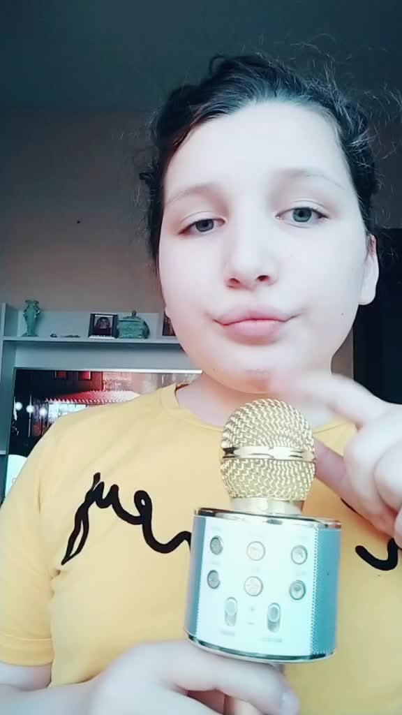 @&Ouml;znur Efil