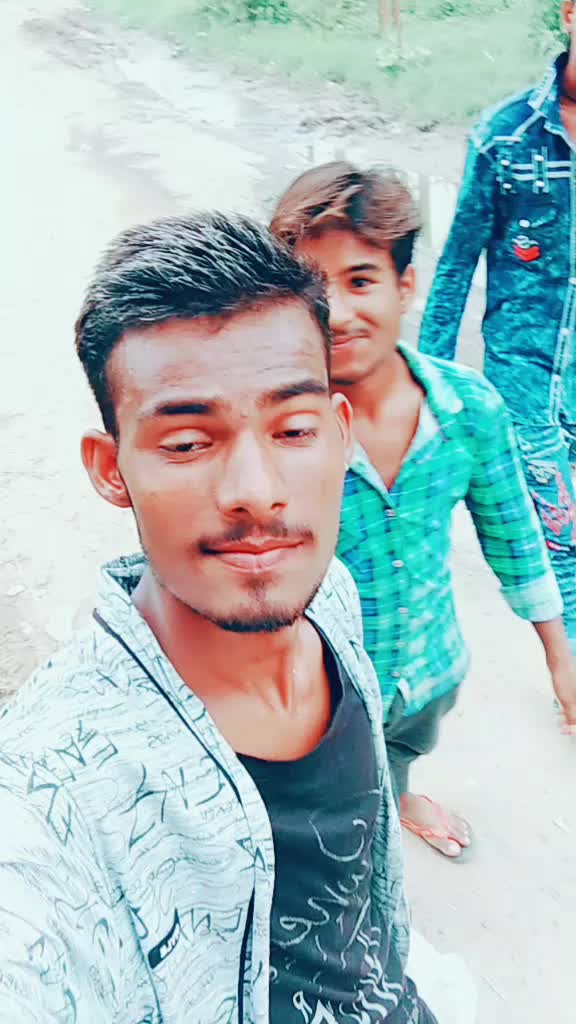 @🚩bhole ka diwana 🙏 raj?
