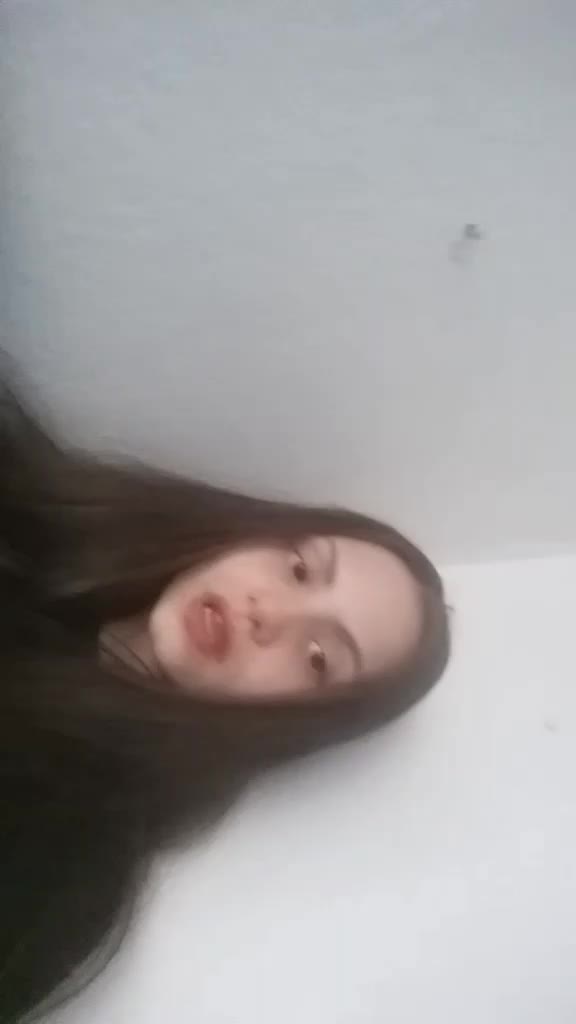 @Queen💣🔥