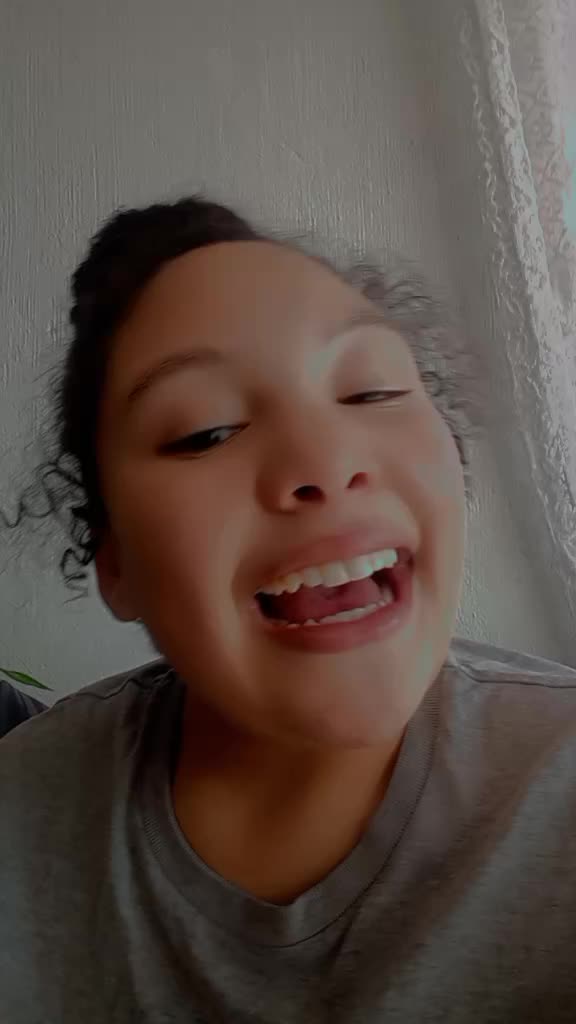 @rellie.officially_ 29