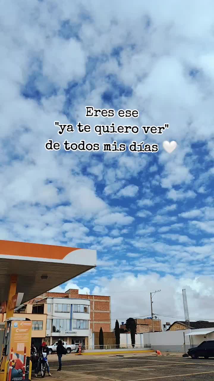 @Karolyn Gumu 🤍