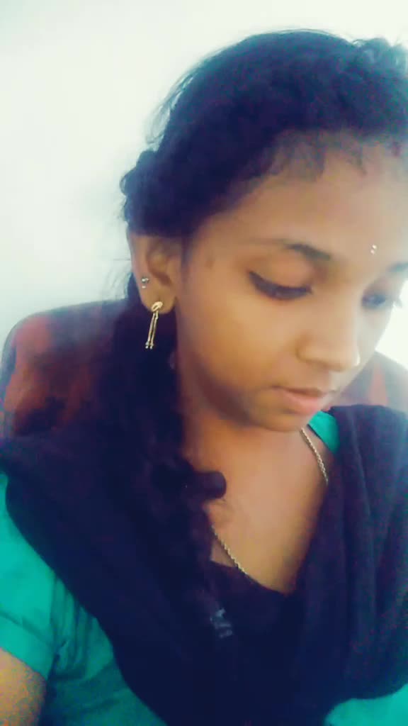 @santhoshi chinni 😍