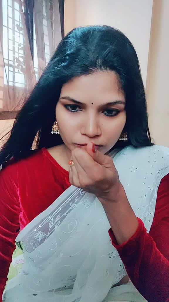 @yamini_santhosh