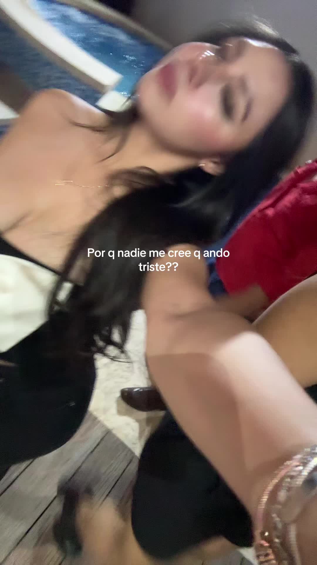 @Sara María